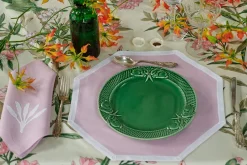 Elizabeth Lake Place Settings & Linens|Bamboo Placemat in Lilac & White, Set of 2
