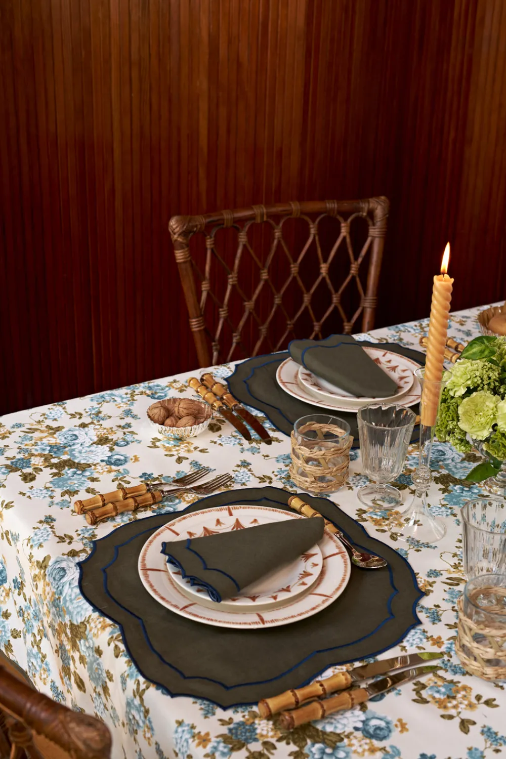 Loulou La Dune Place Settings & Linens|Blue Bouquet Tablecloth