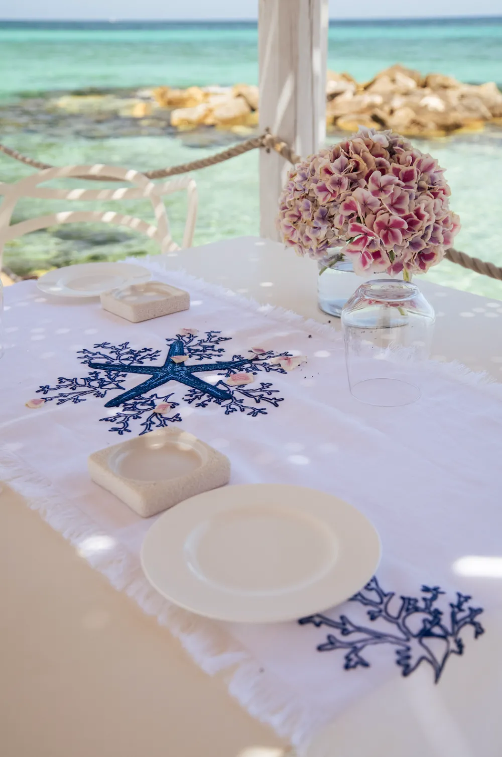 Cibelle Place Settings & Linens|Blue Corallo Table Runner