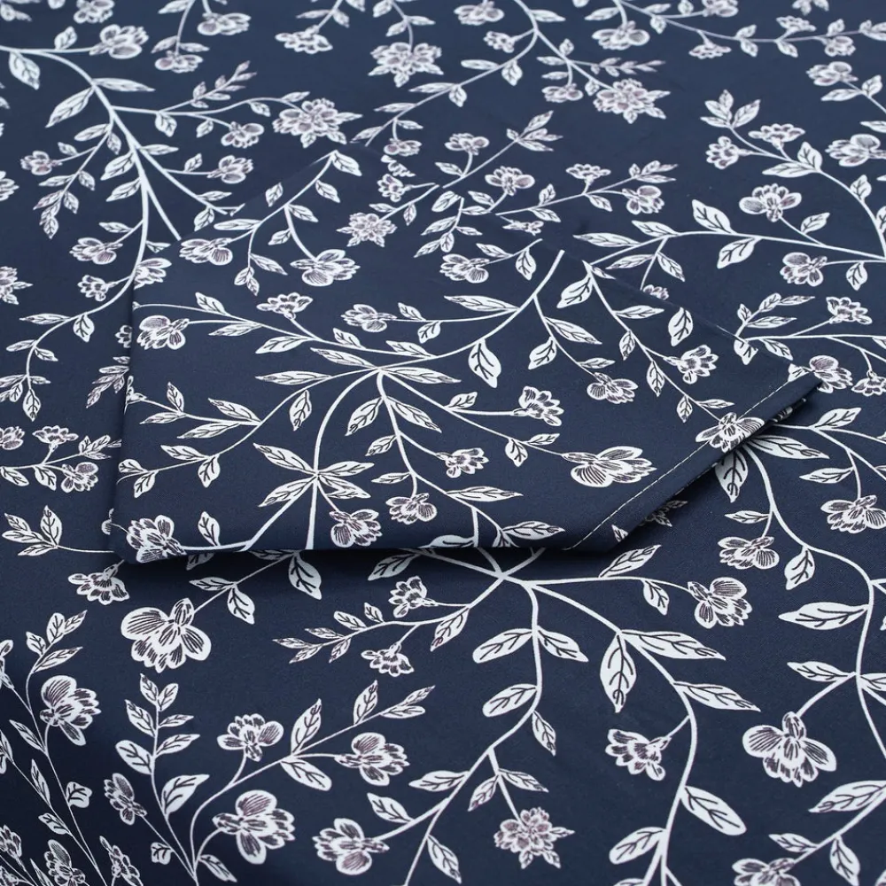 Chefanie Place Settings & Linens|Blue Richmond Tablecloth