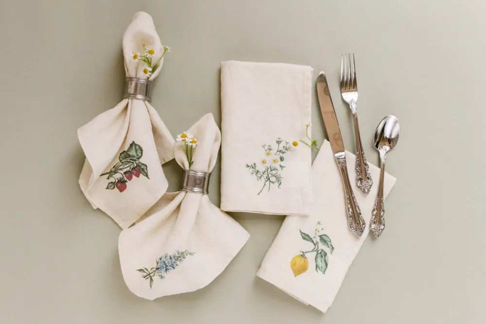 Nadia & Co Place Settings & Linens|Botanique Serviettes, Set of 4