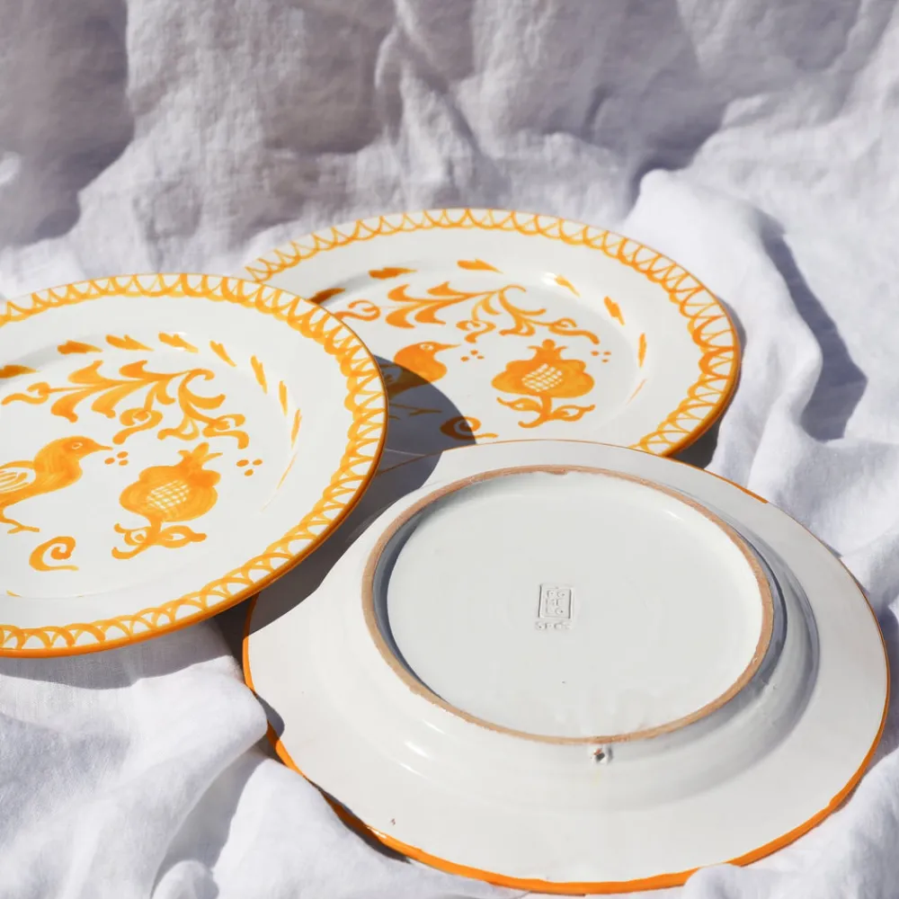 Pomelo Casa Dinnerware|Casa Amarilla Dinner Plate with Traditional Designs