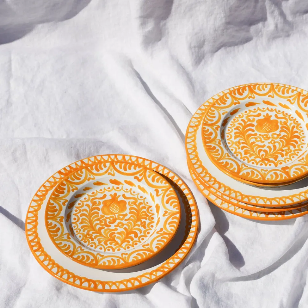 Pomelo Casa Dinnerware|Casa Amarilla Dinner Plate with Traditional Designs
