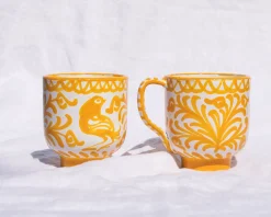 Pomelo Casa Dinnerware|Casa Amarilla Mug with Hand-painted Designs