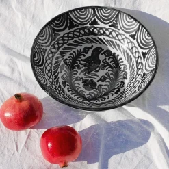 Pomelo Casa Dinnerware|Casa Blanca & Negra Large Bowl with Hand-painted Designs
