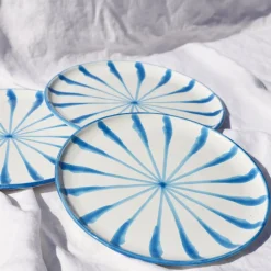 Pomelo Casa Dinnerware|Casa Celeste Dinner Plate with Candy Cane Stripes