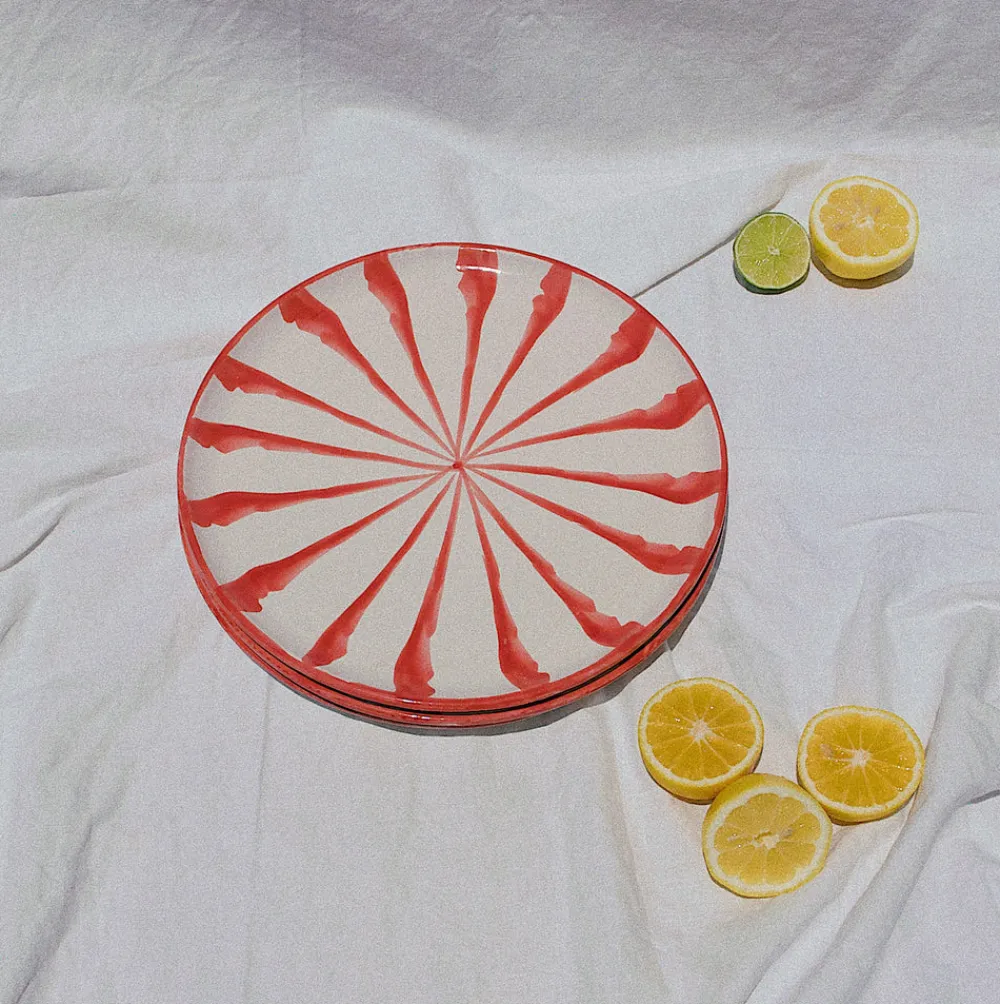 Pomelo Casa Dinnerware|Casa Coral Dinner Plate with Candy Cane Stripes