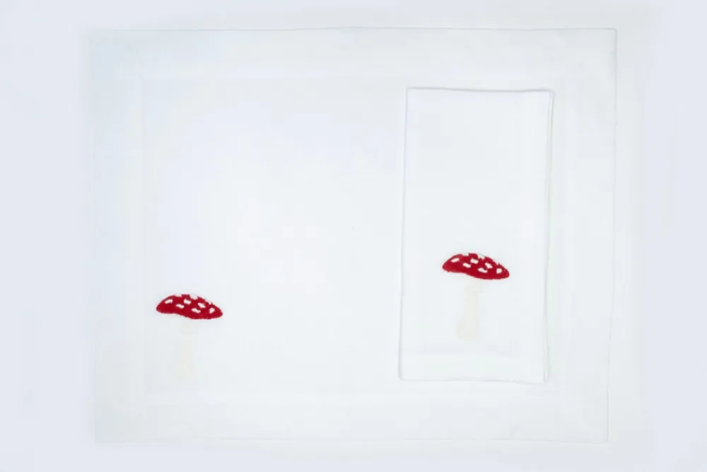 TriChi Design Place Settings & Linens|Christmas Red Mushroom Napkin and Placemat, Set of 2