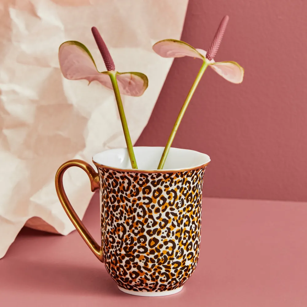 Spode Dinnerware|Creatures of Curiosity 12 Oz Mug in Leopard