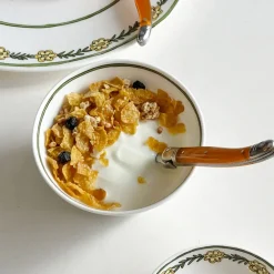 Twig NY Dinnerware|Daisy Chain Fruit / Nut Bowl