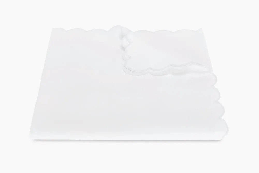 Matouk Place Settings & Linens|Dakota Tablecloth