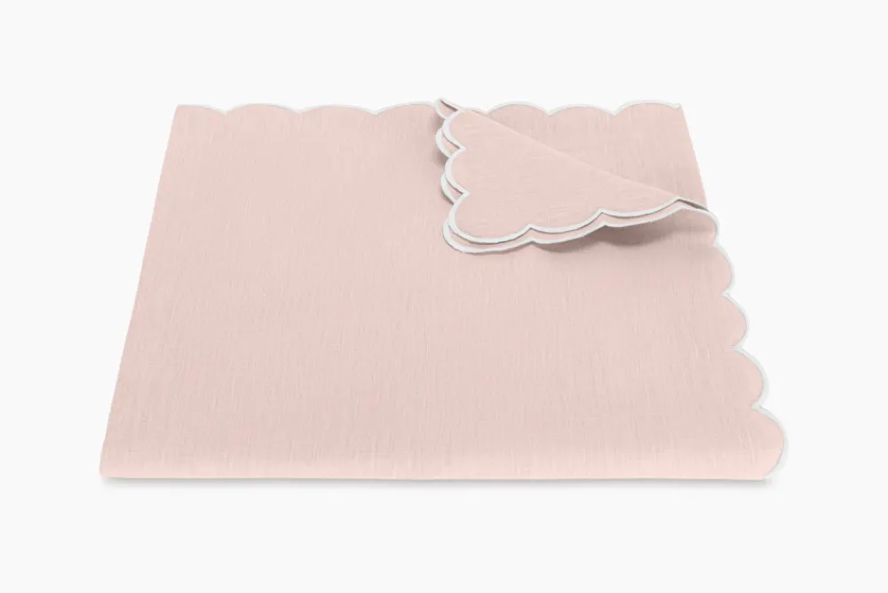 Matouk Place Settings & Linens|Dakota Tablecloth