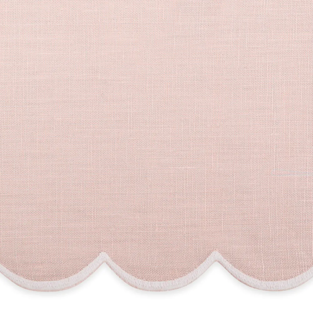 Matouk Place Settings & Linens|Dakota Tablecloth