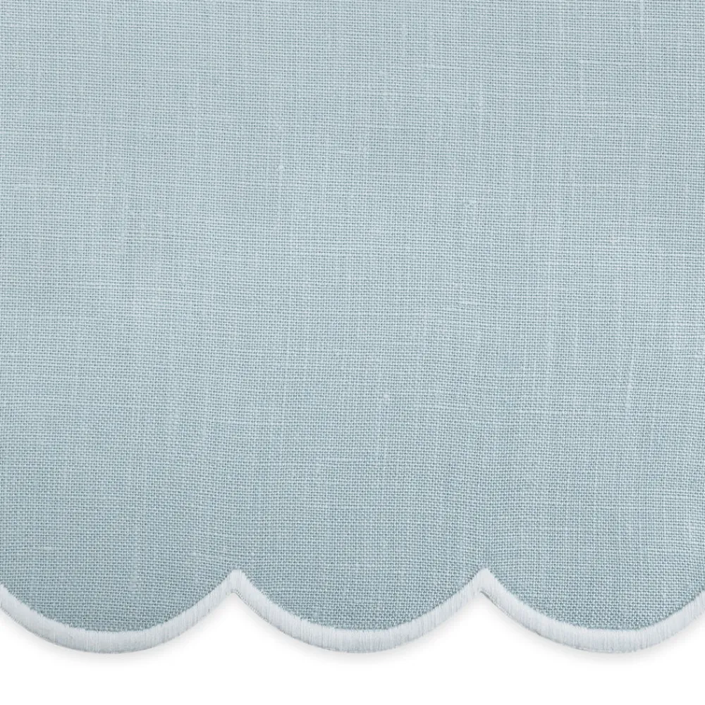 Matouk Place Settings & Linens|Dakota Tablecloth