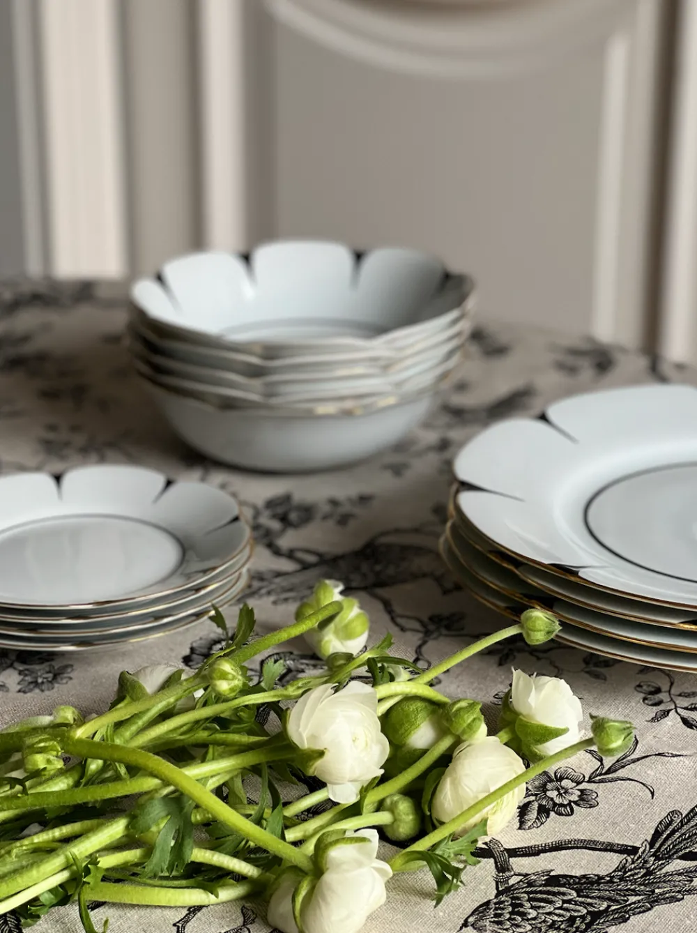 Molecot Dinnerware|Drops Dessert Plate