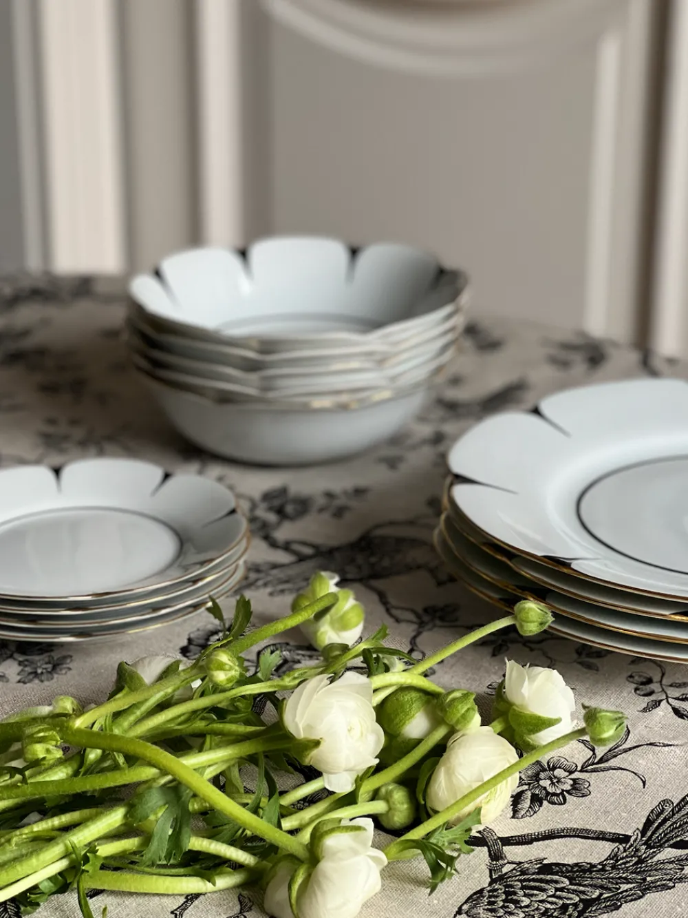 Molecot Dinnerware|Drops Dinner Plate