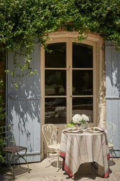 Caravan Place Settings & Linens|Eze 60x60 Tablecloth in Ivory & Red