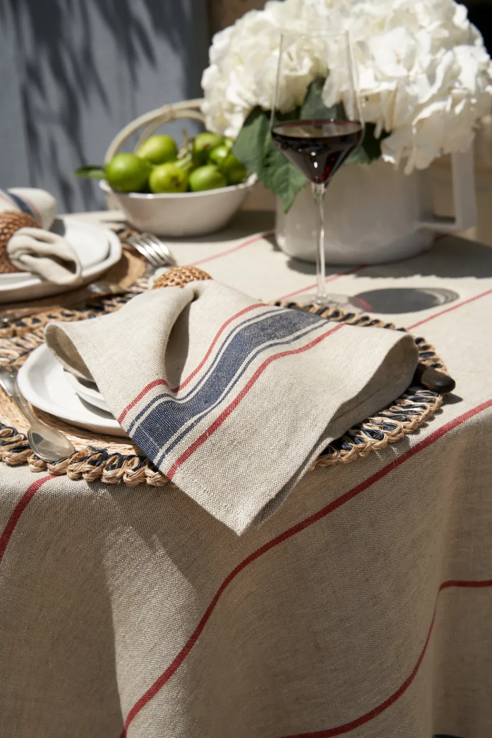 Caravan Place Settings & Linens|Eze 60x60 Tablecloth in Ivory & Red