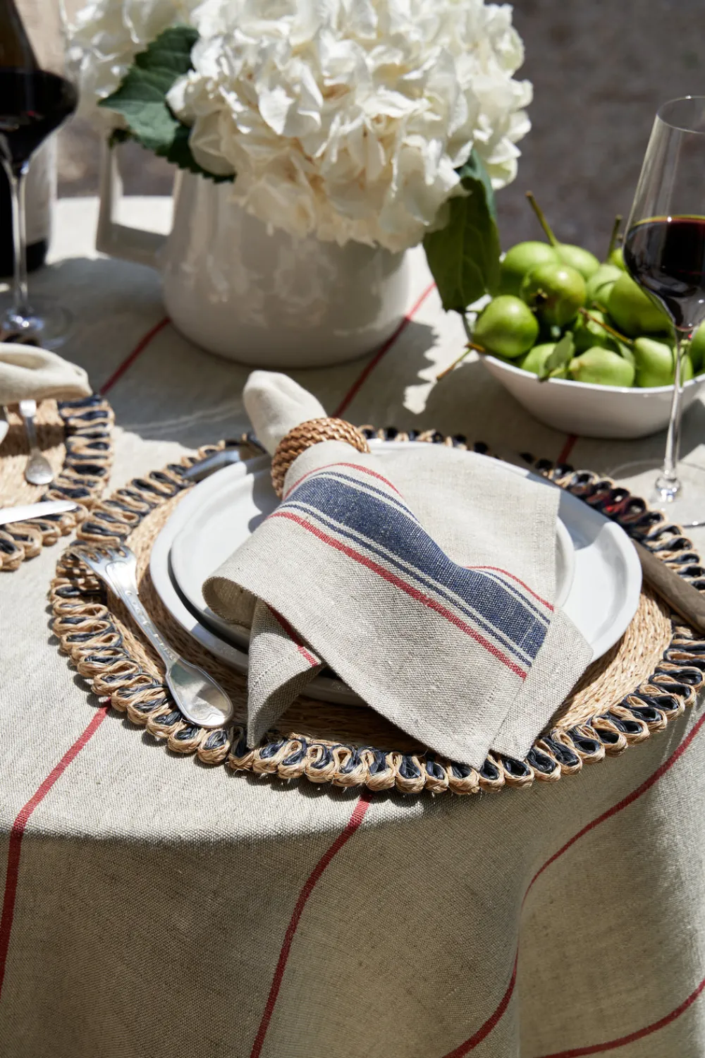 Caravan Place Settings & Linens|Eze 60x60 Tablecloth in Ivory & Red