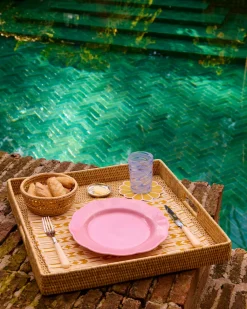 Cabana Dinnerware|Fiore Dinner Plate in Pink