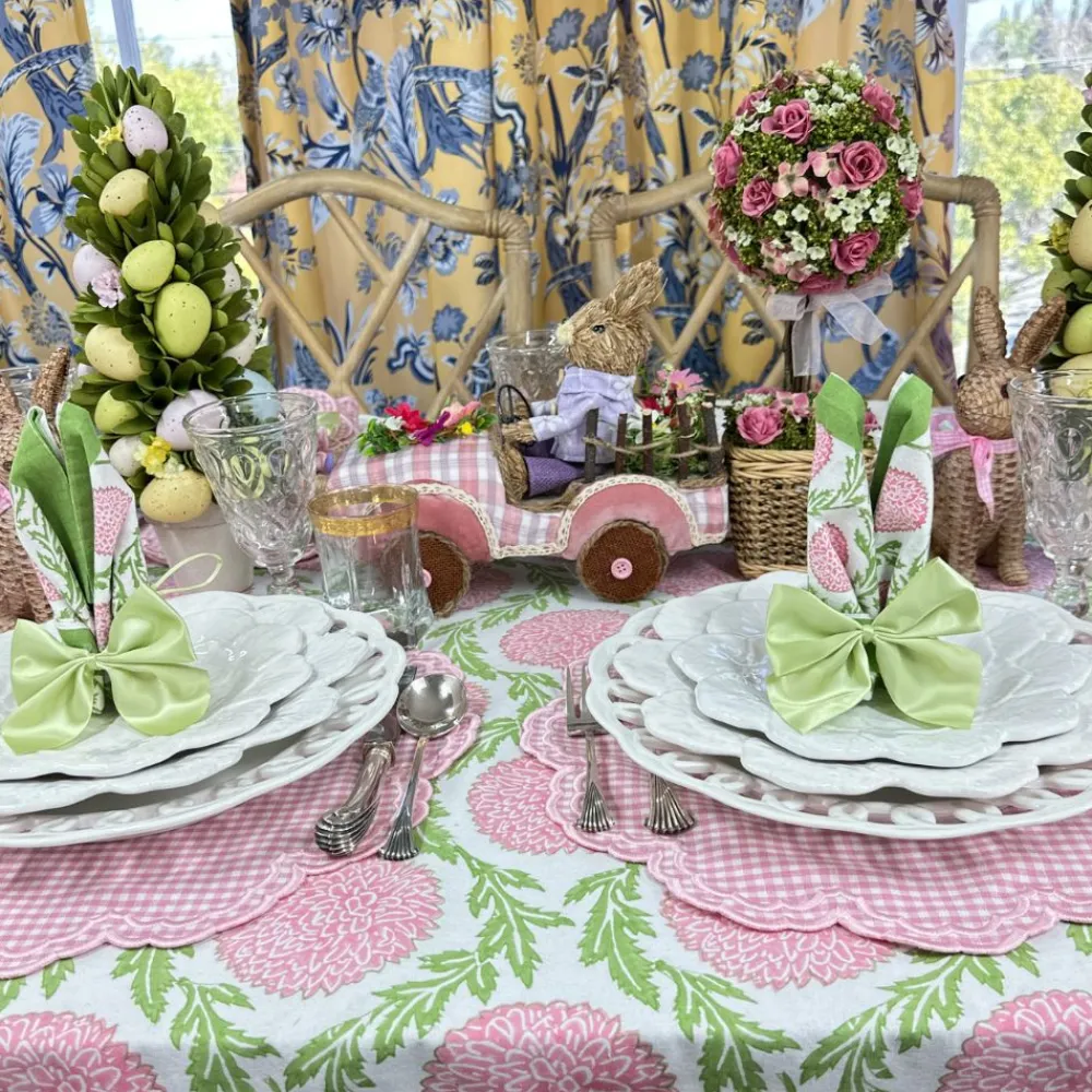 Flying Sheep Country Place Settings & Linens|Flowers & Vines Tablecloth in Pink and Green