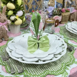 Flying Sheep Country Place Settings & Linens|Flowers & Vines Tablecloth in Pink and Green