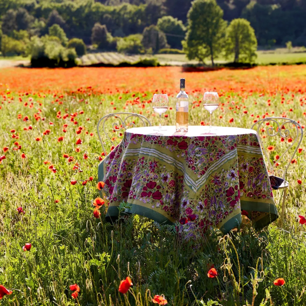 Couleur Nature Place Settings & Linens|French Tablecloth Jardin Red & Green