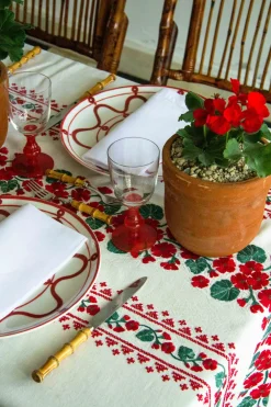 Esencial Hogar Place Settings & Linens|Geranio Rectangular Tablecloth