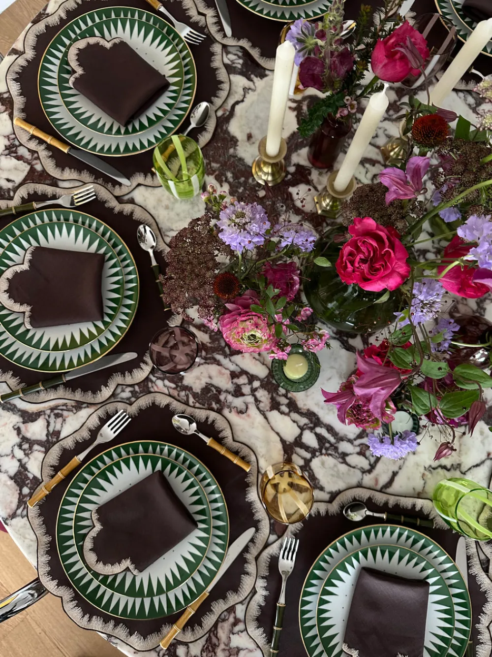 Molecot Dinnerware|Green Punk Dinner Plate