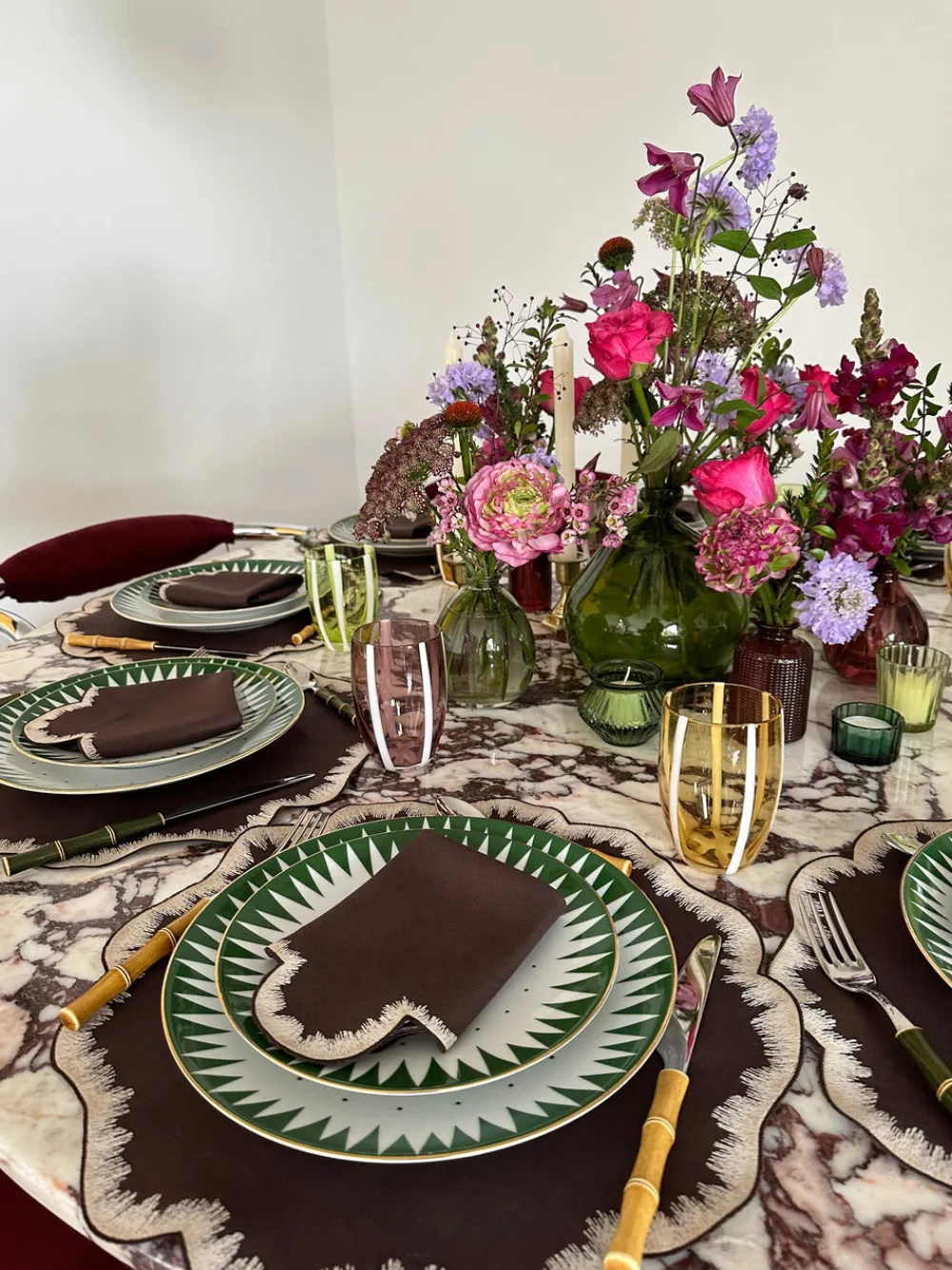 Molecot Dinnerware|Green Punk Dinner Plate