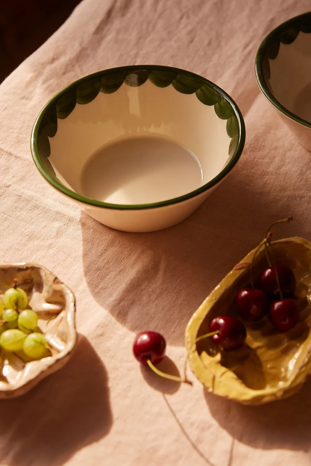 Late Afternoon Dinnerware|Green Scallop Bowl