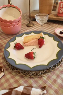 Caitlin Rounds Antiques Dinnerware|Hand-painted Custom Dinner Plates