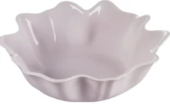 Le Creuset Dinnerware|Iris Collection Serving Bowl, 15
