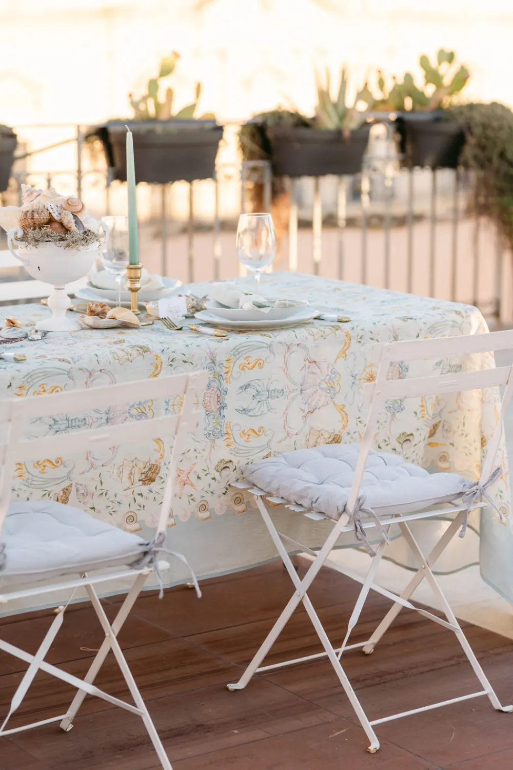 Nadia & Co Place Settings & Linens|Isola Tablecloth