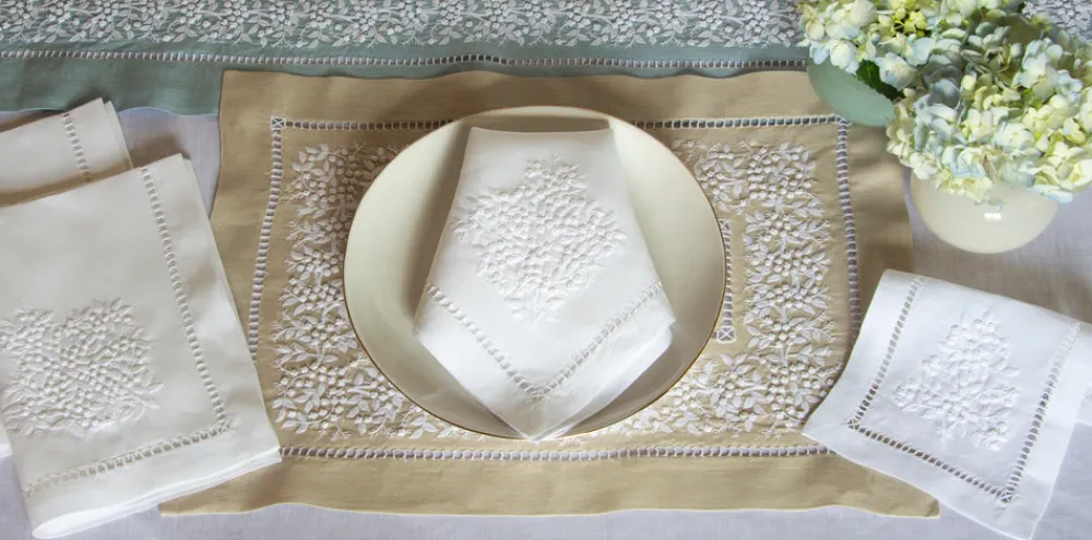 Henry Handwork Place Settings & Linens|Jardin Monochrome Placemat in Six Colors