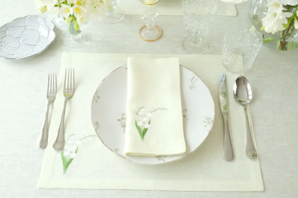 TriChi Design Place Settings & Linens|Lily of the Valley Collection Placemat, Set of 4