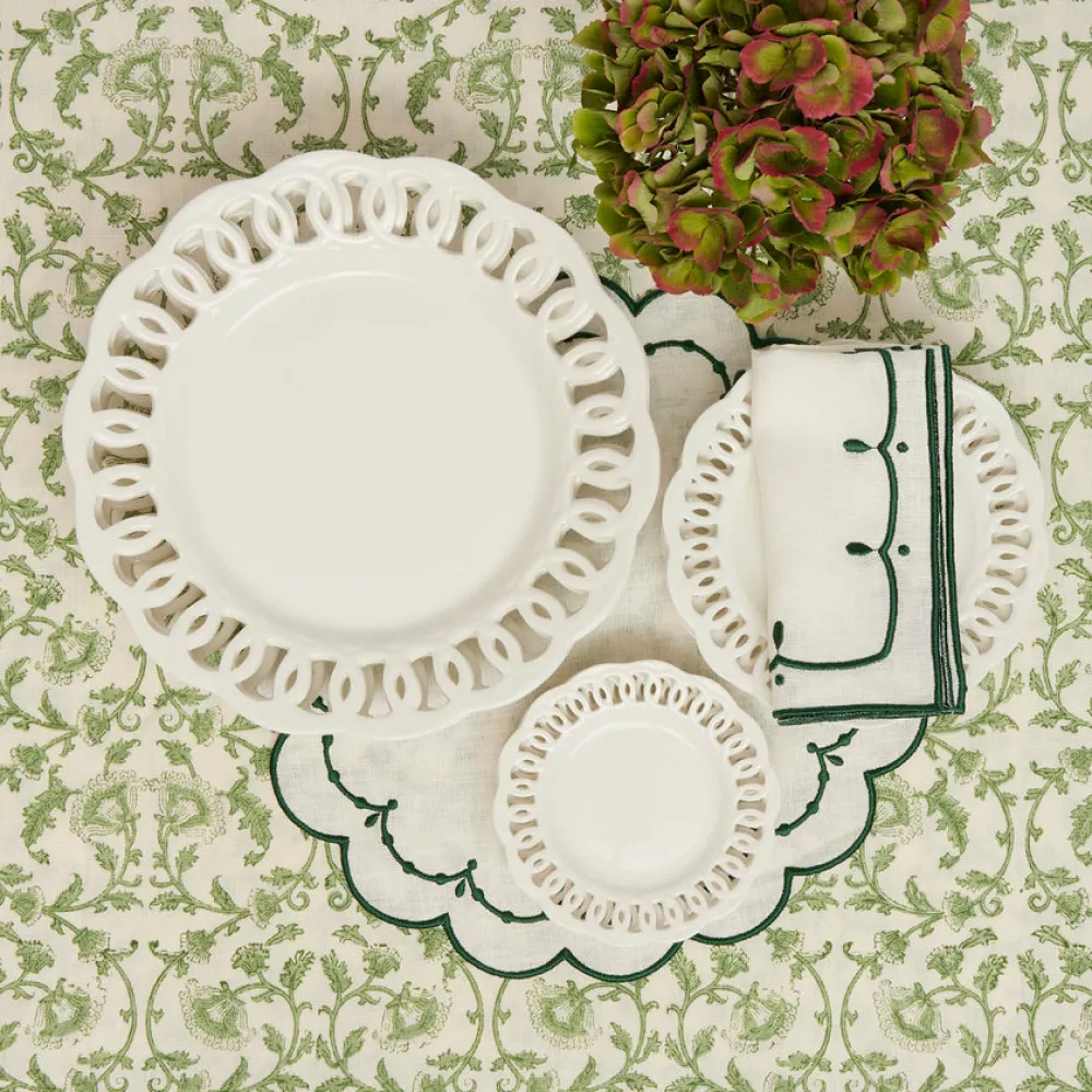 Maison Margaux Place Settings & Linens|Lola Green Vine Tablecloth