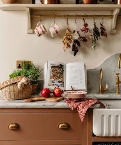 Rebecca Udall Place Settings & Linens|Marble Linen Napkin in Pink