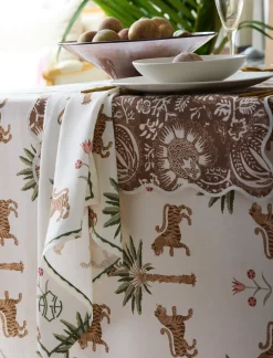 Matouk Place Settings & Linens|Schumacher Granada Oblong Placemat, Set of 4