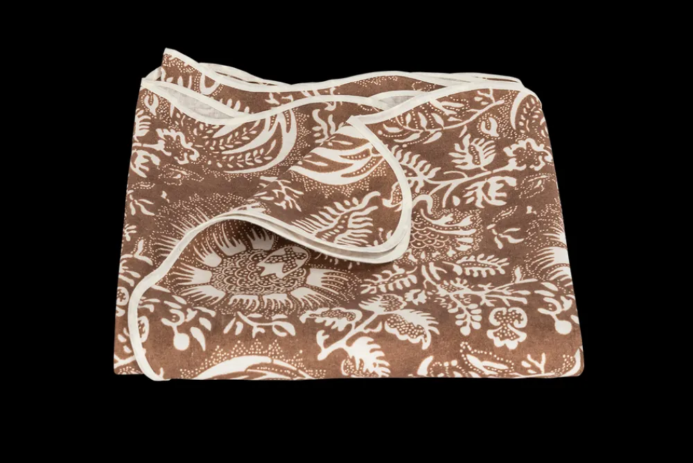 Matouk Place Settings & Linens|Schumacher Granada Tablecloth