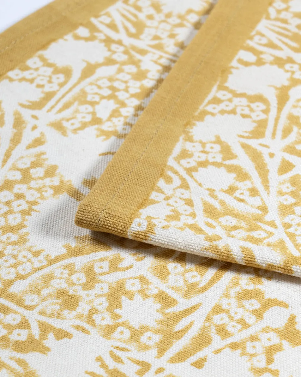 Couleur Nature Place Settings & Linens|Meadows Placemats Dijon, Set of 6