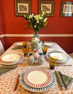 Sveva's Home Dinnerware|Meet Me at Harry's Bar Scalloped Plate, Set of 6