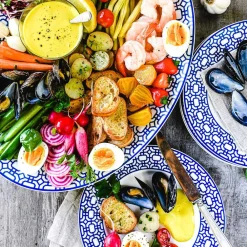 Caskata Dinnerware|Newport Garden Gate Oval Rimmed Platter