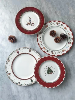Prouna Dinnerware|Nutcracker Salad / Dessert Plate, Set of 4