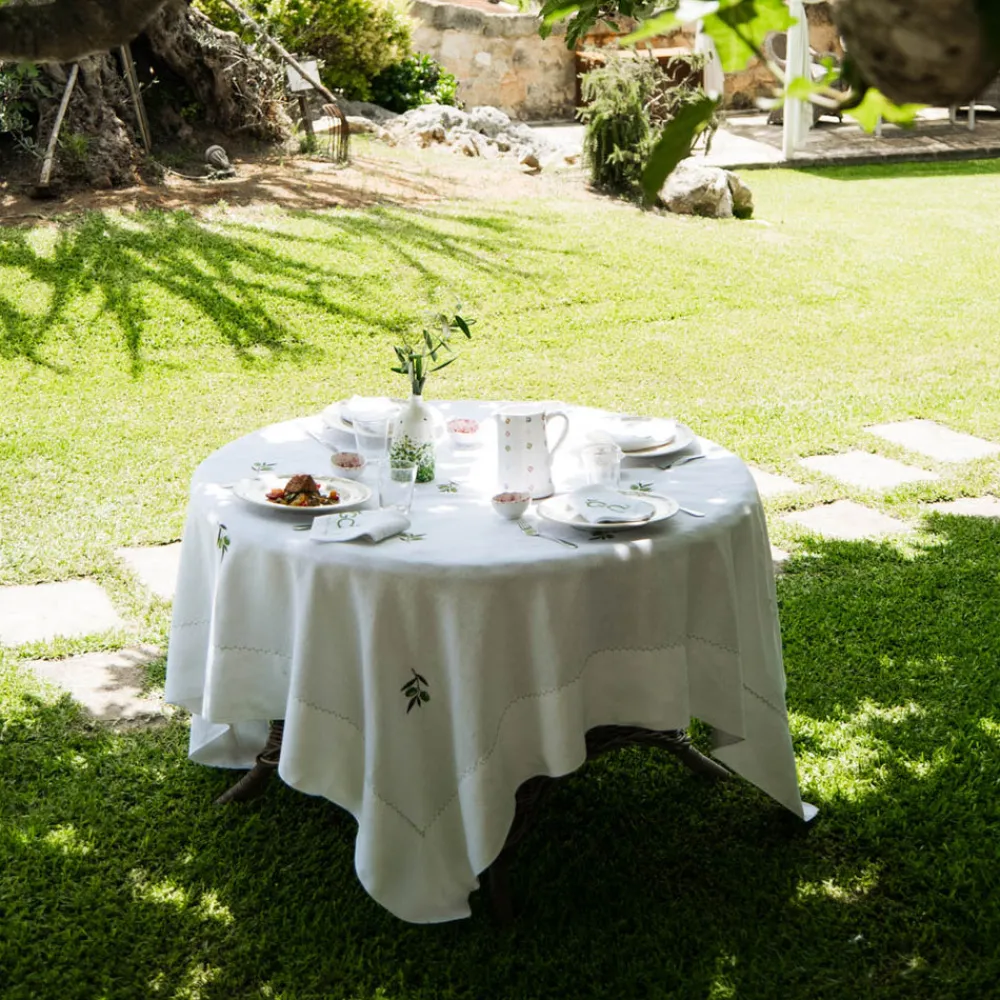 Cibelle Place Settings & Linens|Oro Verde Tablecloth