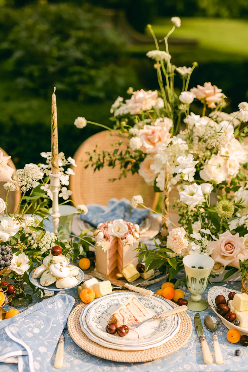 Nadia & Co Place Settings & Linens|Periwinkle Tablecloth