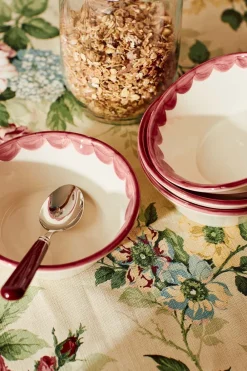 Late Afternoon Dinnerware|Pink Scallop Bowl