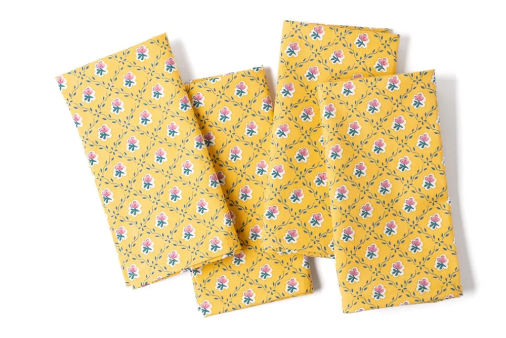Maria Louise Cottage Place Settings & Linens|Retro Rose Napkins in Yellow, Set of 4
