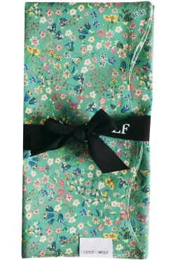 Coco & Wolf Place Settings & Linens|Reversible Wavy Napkin Set Made With Liberty Fabric in in Donna Leigh & Rachel