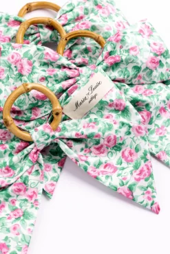 Maria Louise Cottage Place Settings & Linens|Rose Garden Napkin Rings in Green, Set of 4